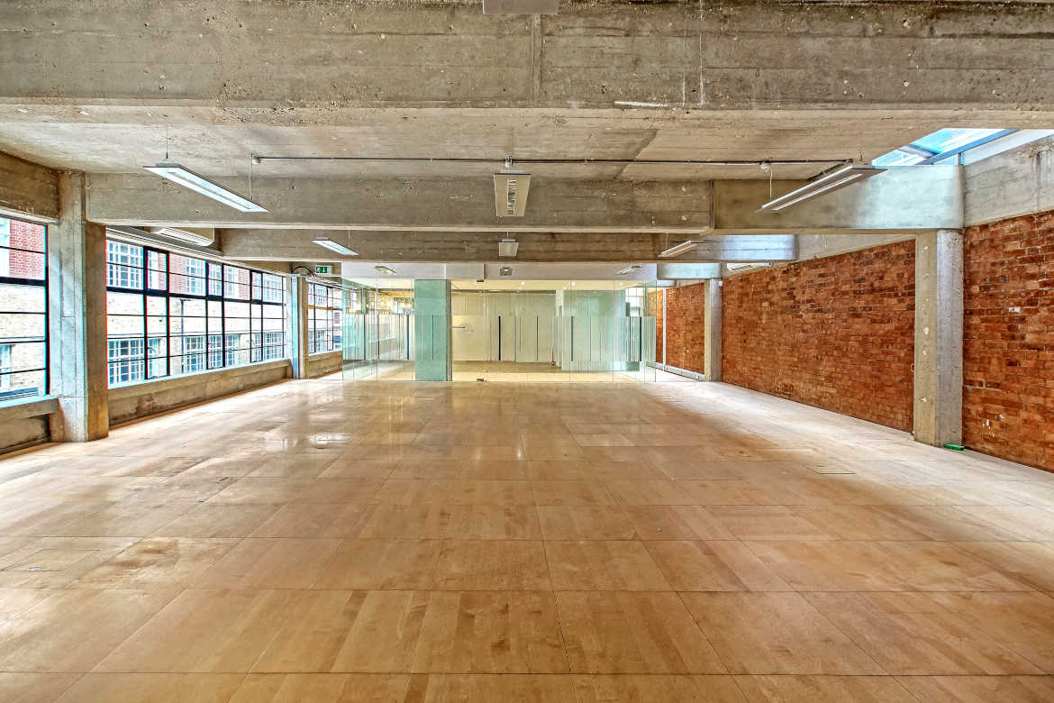 2000 Sq Ft Office In Clerkenwell Let To Creative Agency Anton Page